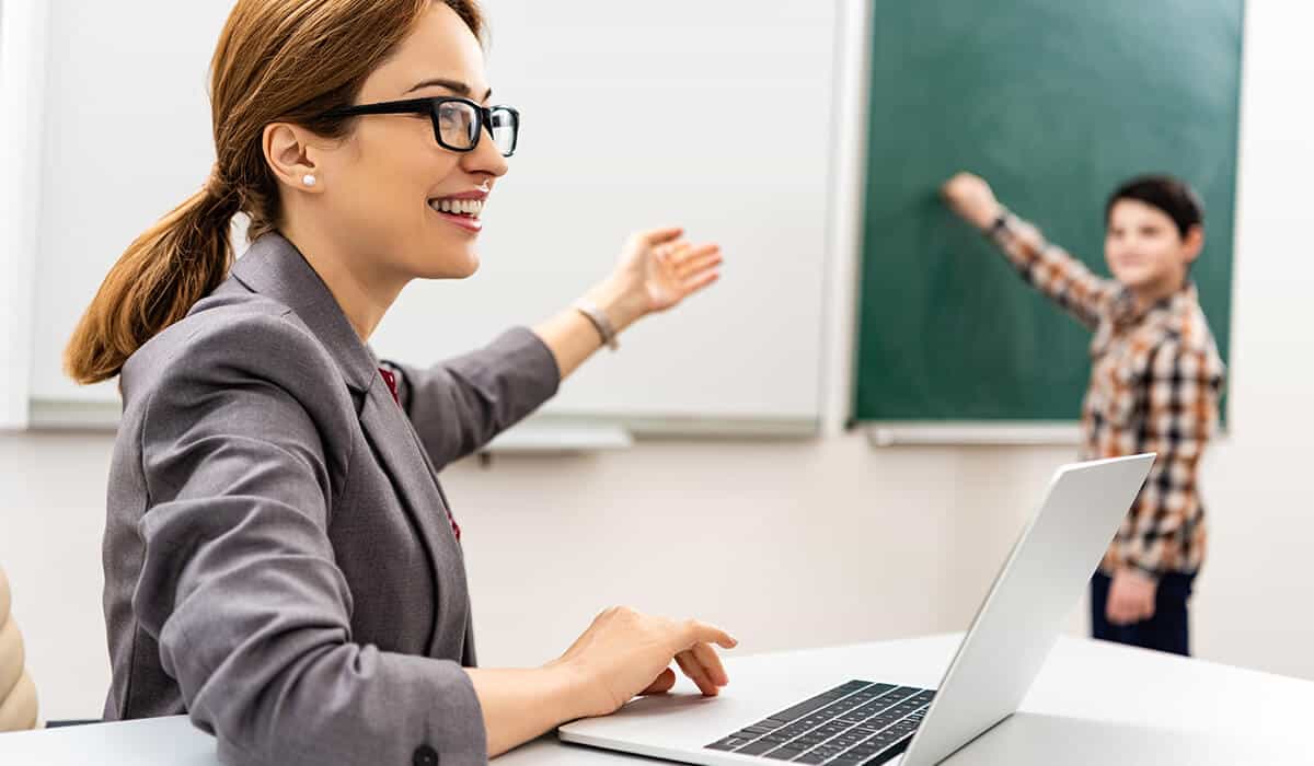 NWA210AX nâng cao dung lượng mạng với tốc độ WiFi 3Gbps và cổng Ethernet đa gigabit 2.5GbE