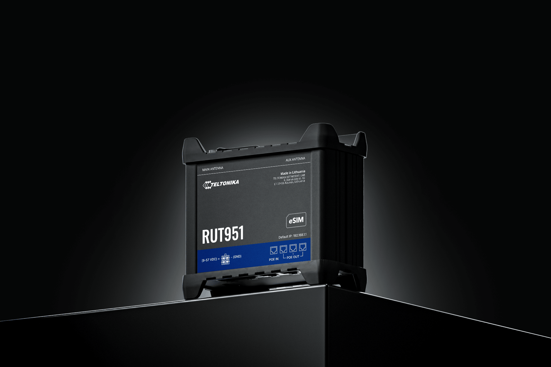 Router Công Nghiệp Teltonika RUT951 PoE+ kết nối 4G LTE ổn định