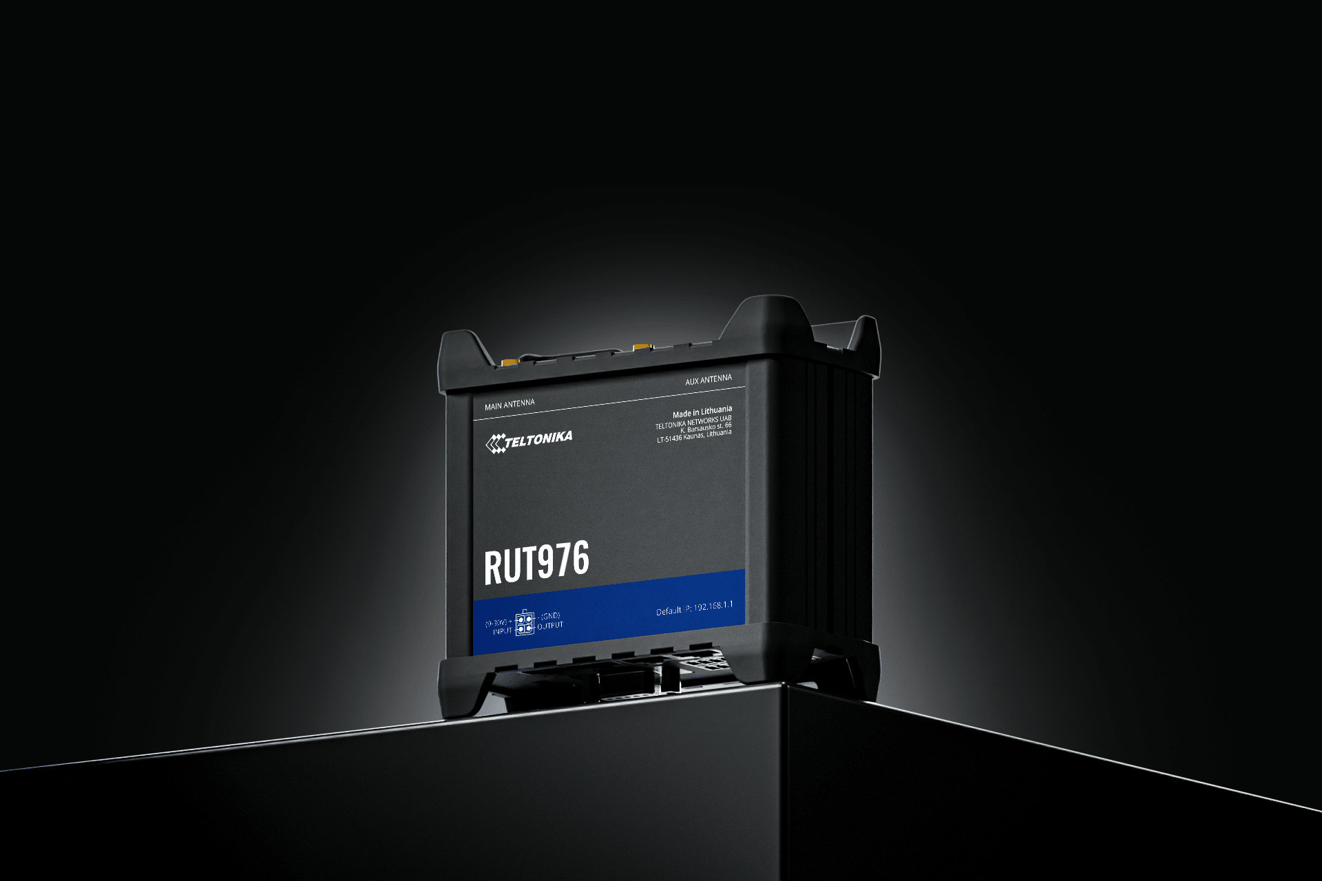 Thiết bị Router Công Nghiệp RUT976 5G ổn định và mạnh mẽ
