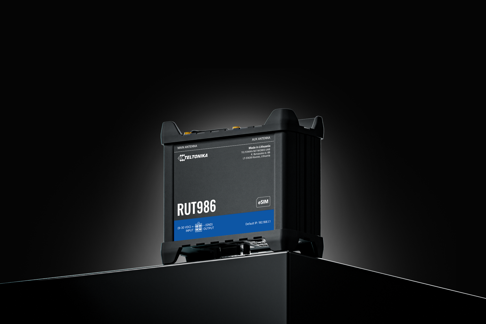 Router Công Nghiệp RUT986 đảm bảo kết nối liên tục với eSIM